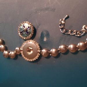 Snap bracelet